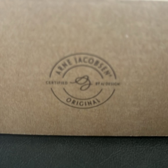 Table alarm clock - Picture 6 of 7